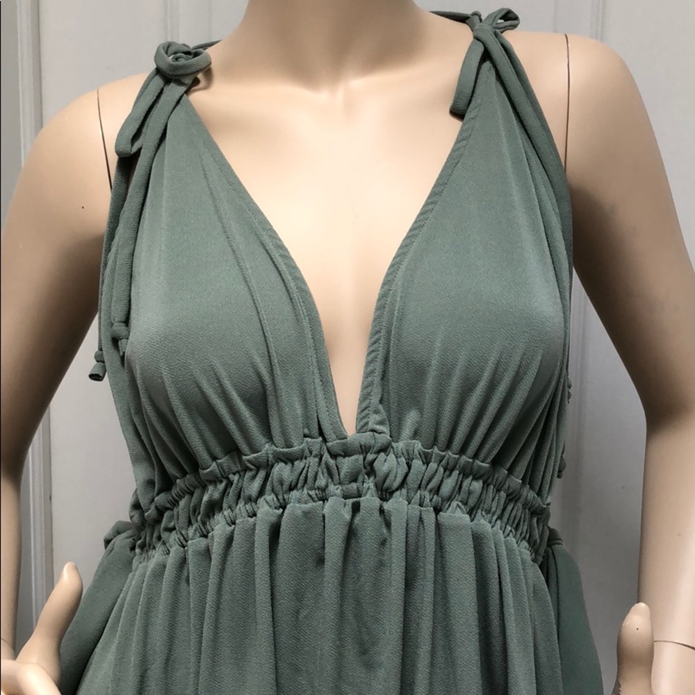LAST 1! Sleeveless V-neck babydoll fit drape dress - Picture 5 of 8